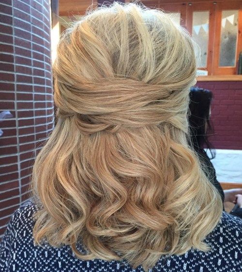 Halv Up Half Down Mother Of The Groom Hairstyle