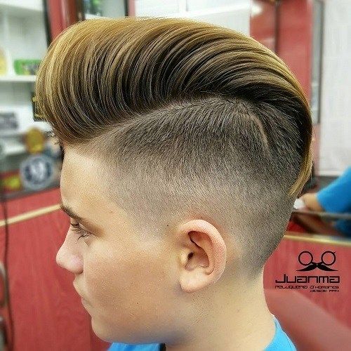 Lång Top Short Sides Hairstyle For Boys