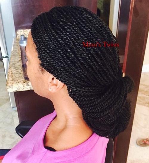nízky updo twists hairstyle