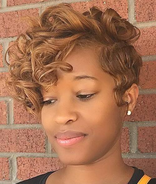 kort curly hairstyle for African American women