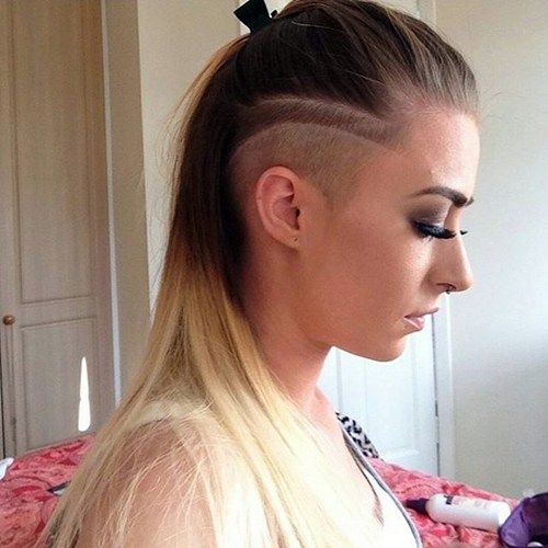 lång hair with side undercuts