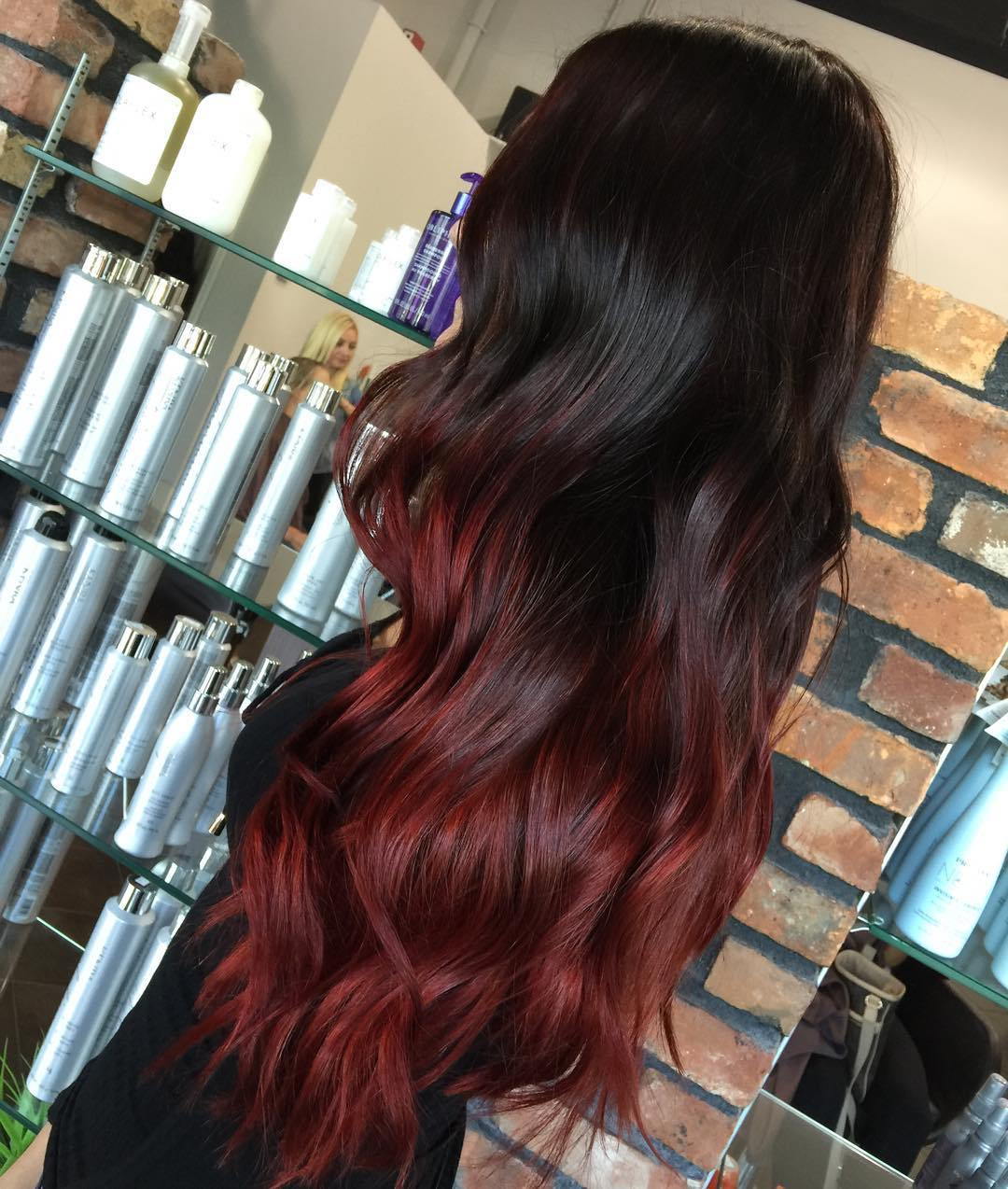 Lång Black To Maroon Ombre Hair