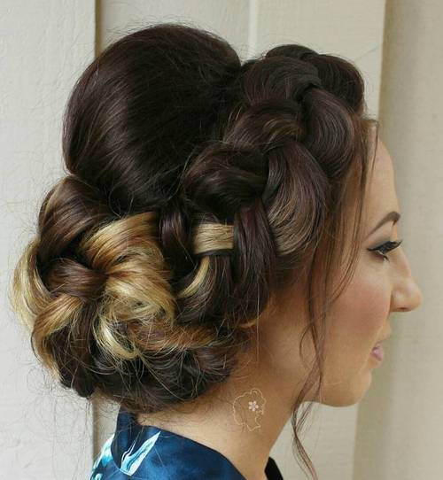 coroană braid and bun updo with a bouffant