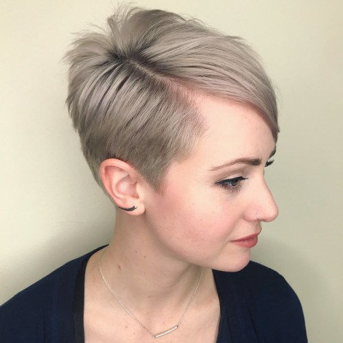 Pepel Blonde Tapered Cut With Side Bangs