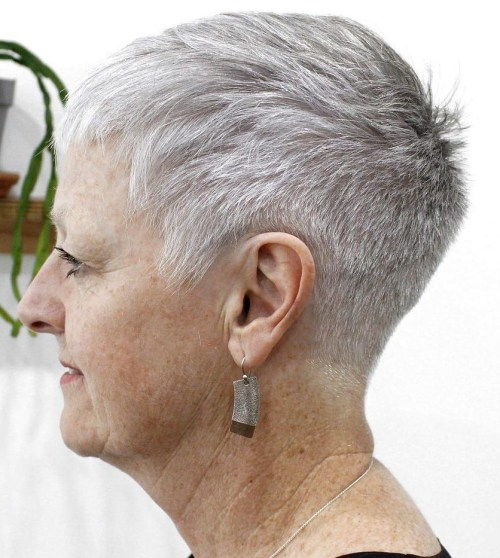 Kratek Tapered Haircut For Women