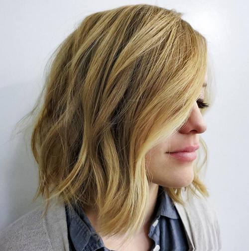 blond side parted lob with loose waves