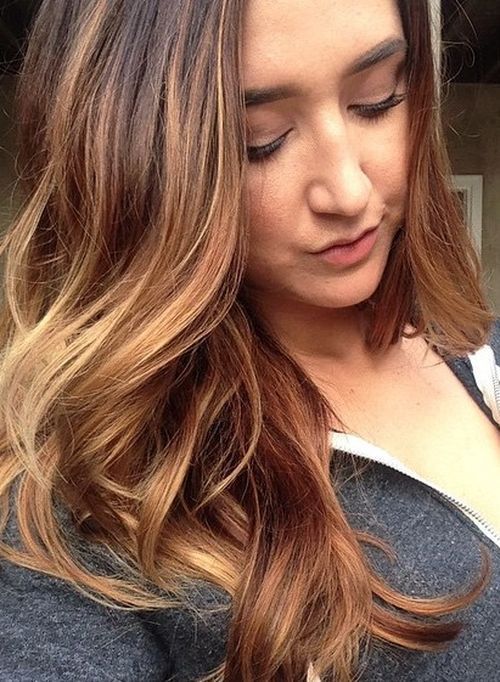 slojevito hairstyle with caramel highlights
