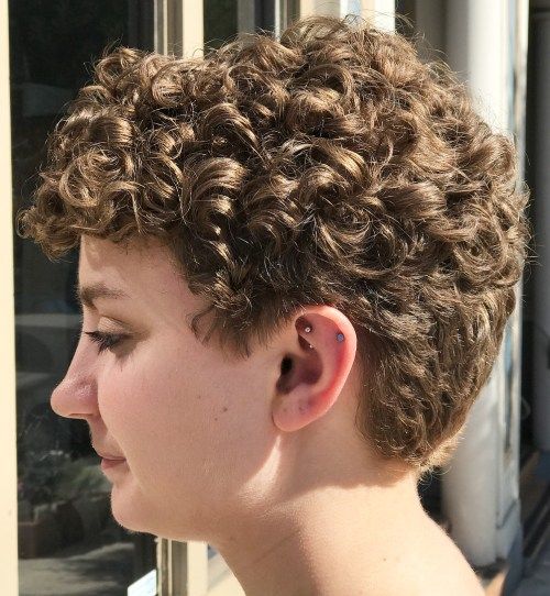 Kratek Tapered Cut For Curly Hair