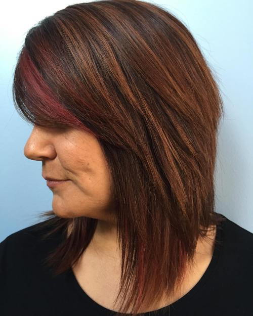 Layered Brunette Hair With Caramel Highlights