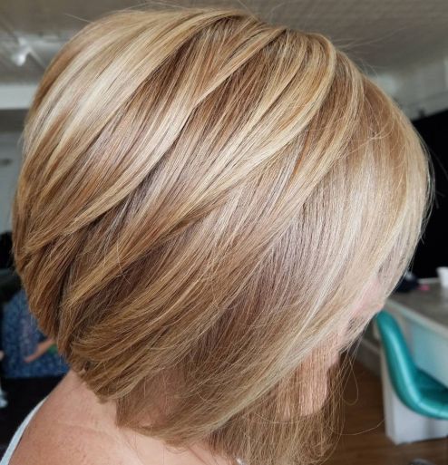 Med Blonde Layered Bob Blowout