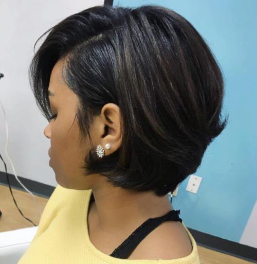 Side-Parted Short Brunette Hairstyle
