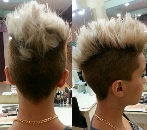 кратак spiky mohawk hairstyle for women