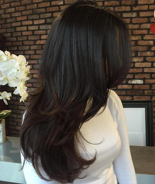 Brunetă Layered Hairstyle For Long Hair
