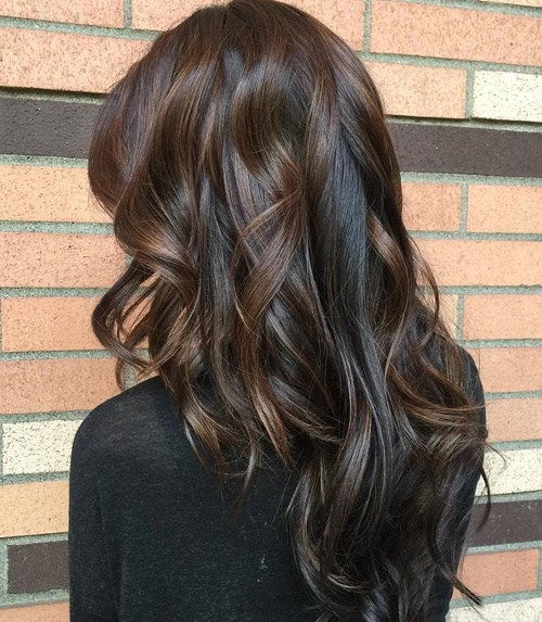 Lung Curly Brunette Hairstyle