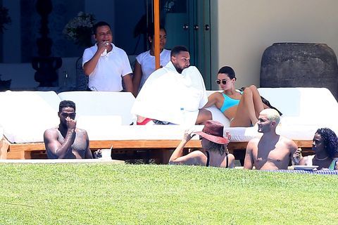 Kendall Jenner and Khloe Kardashian heat things up in Puerto Vallarta!