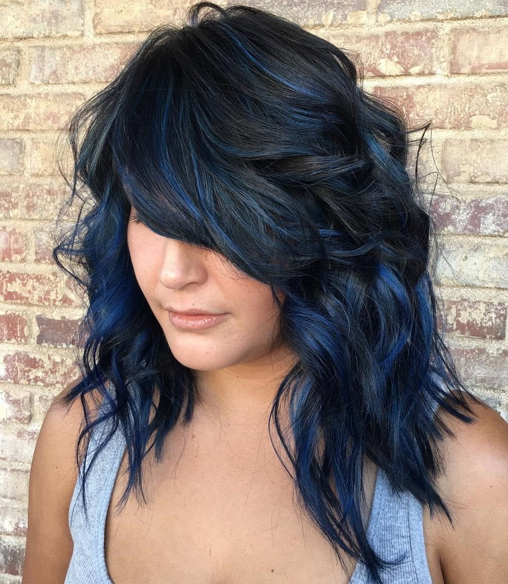 Лаиеред Hairstyle For Blue Black Hair