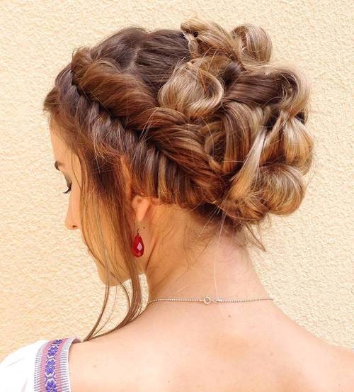 buclate Updo With Fishtail Headband