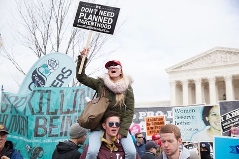 protestatari at the march for life rally 2017