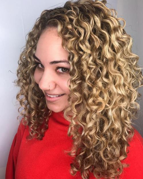 Lång Blonde Curls With Highs And Lows