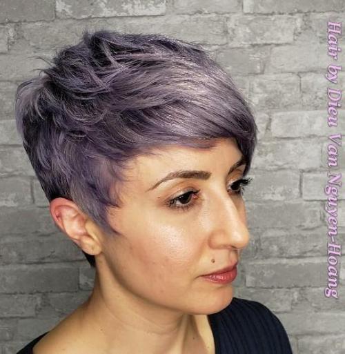 Mic de statura Choppy Pastel Purple Hairstyle