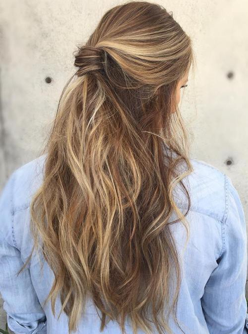 Halv Up Messy Ponytail For Long Hair