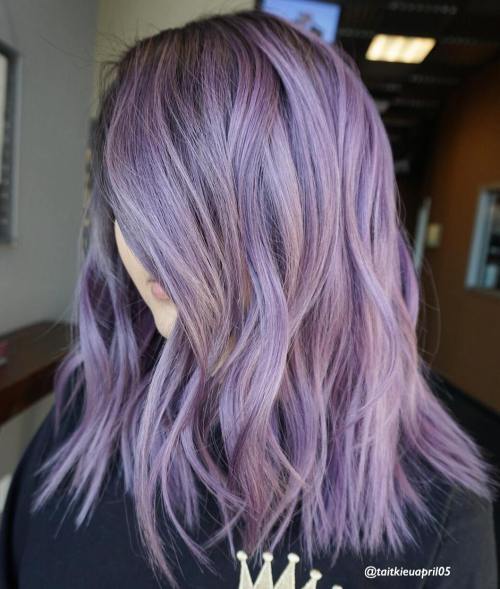 Srednje Choppy Pastel Purple Hairstyle